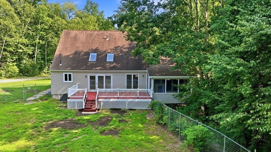 Photo of 705 General Knox Rd