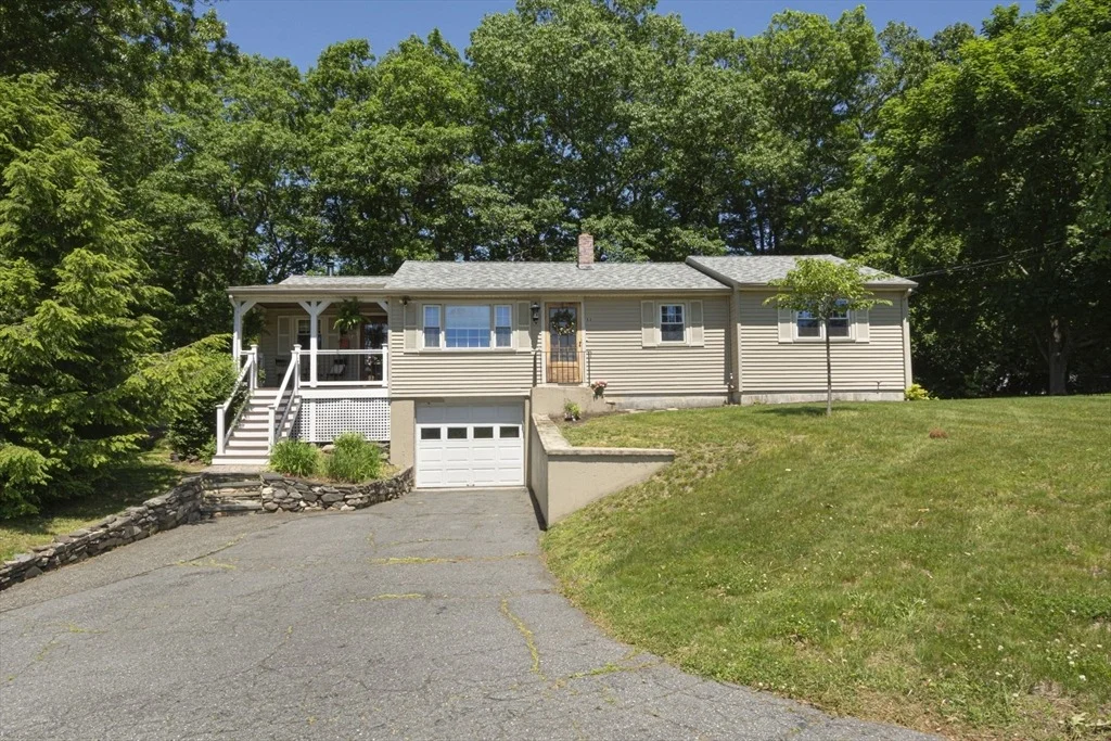 Photo of 53 Boutelle Rd