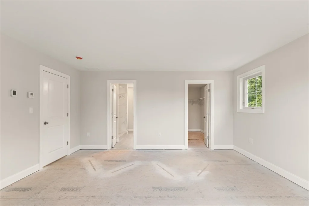 Photo of 66  2 Parish Rd.
