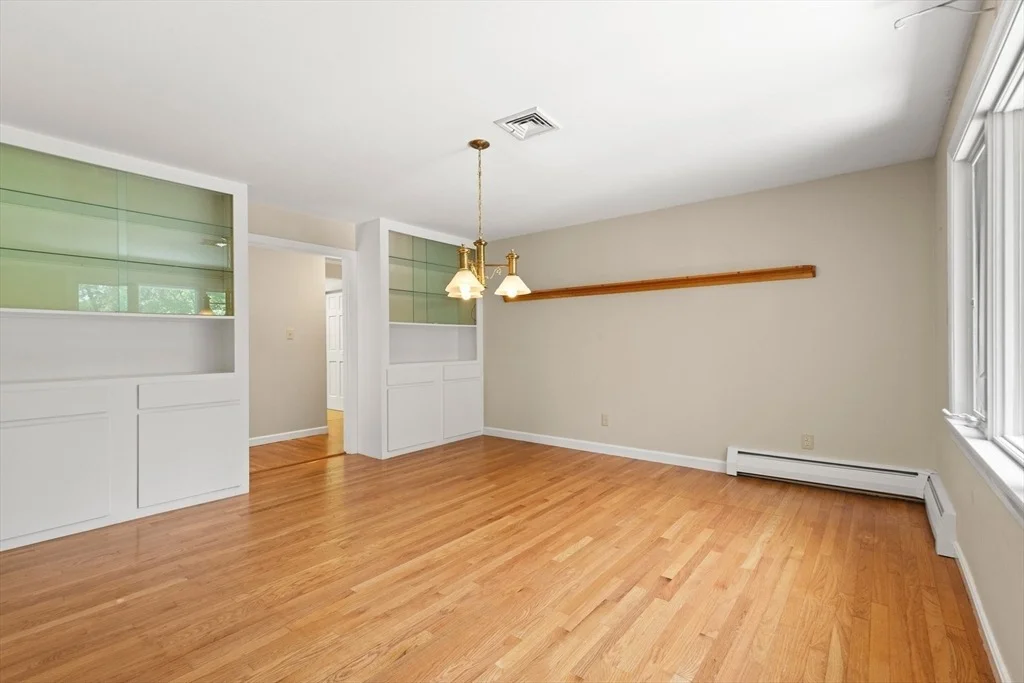 Photo of 118 Echo Cove Road