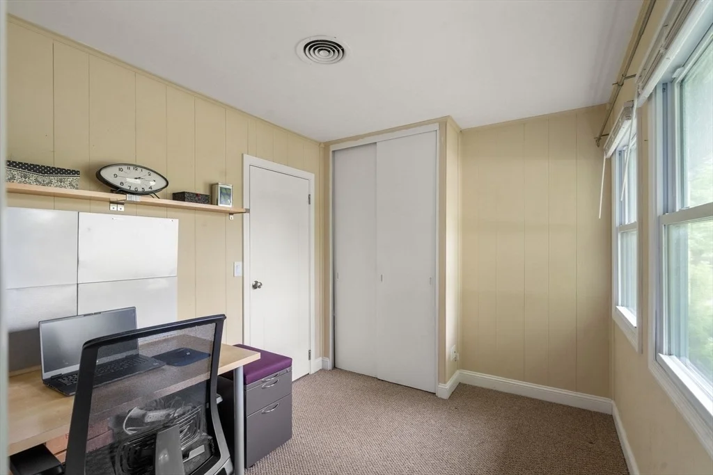 Photo of 16 Maybury Rd