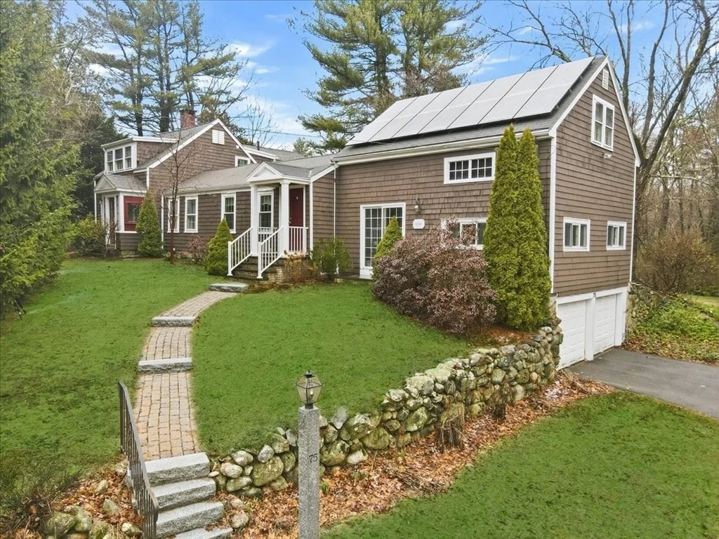 Photo of 75 High Rock