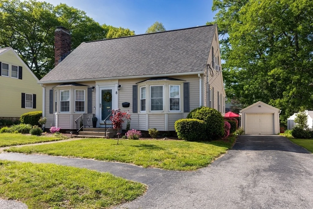 Photo of 8 Merriweather Rd