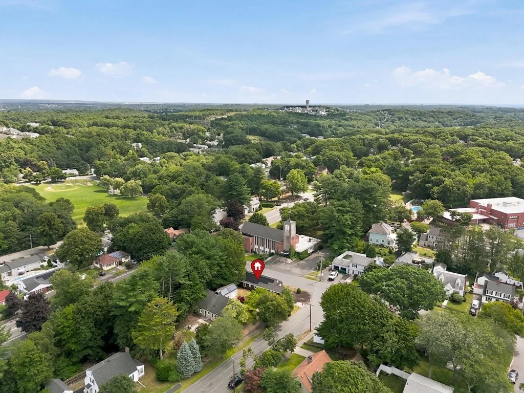 Photo of 11 Lansing Road