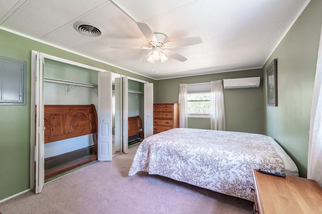 Photo of 50 Warfield