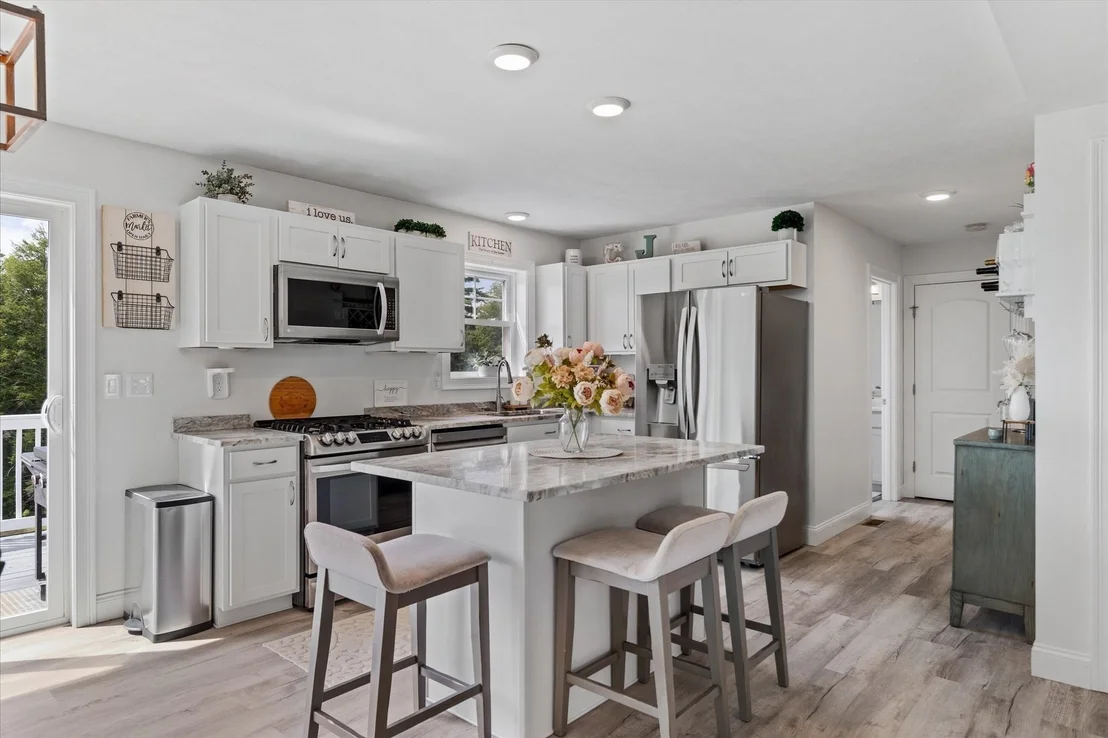 Photo of 19 Lighthouse Ln