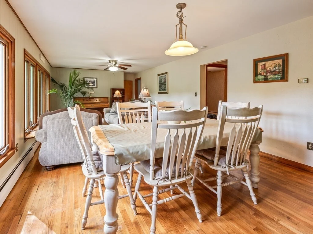 Photo of 30 Russell Hill Rd