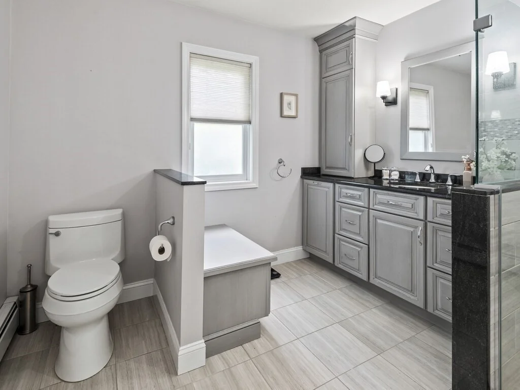Photo of 33 Smallwood Cir