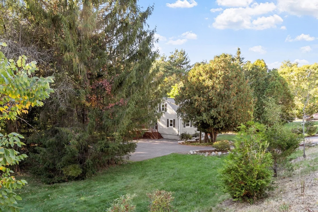Photo of 390 North Rd