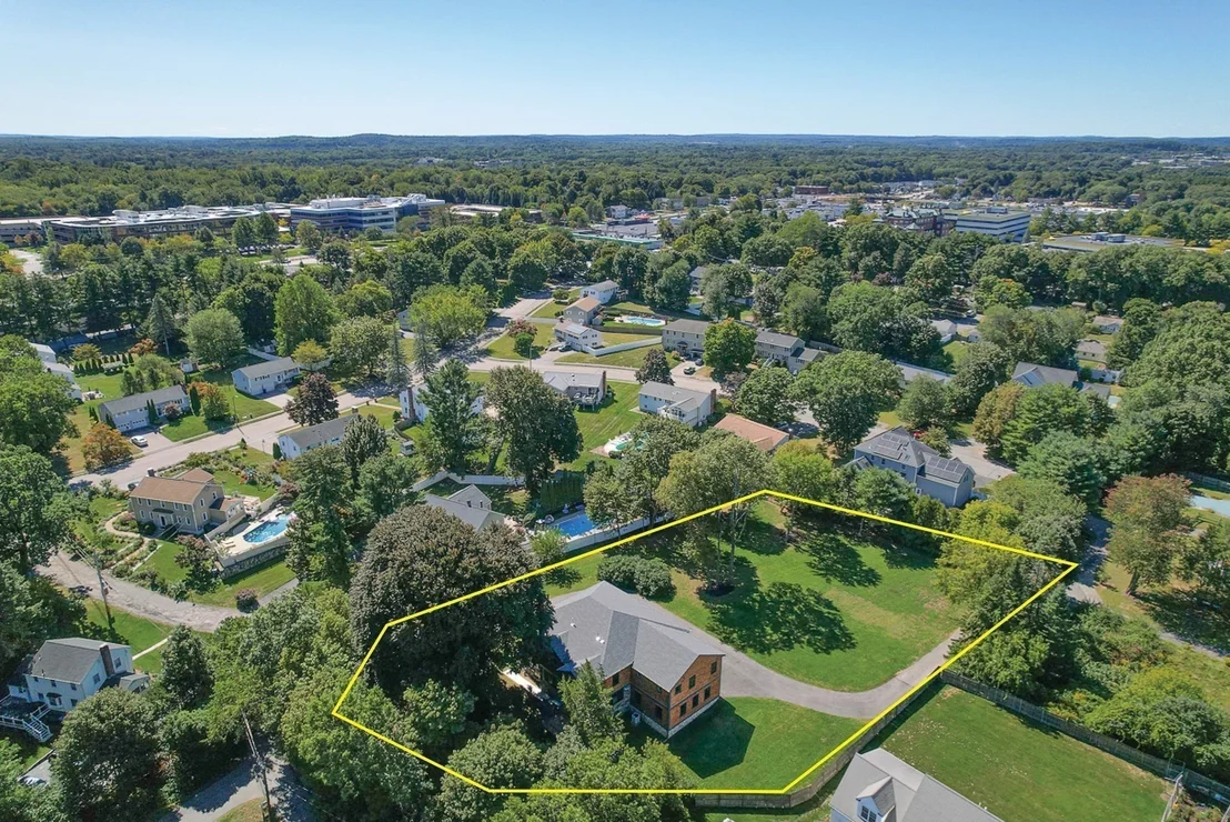 Photo of 20 Wheeler Ln