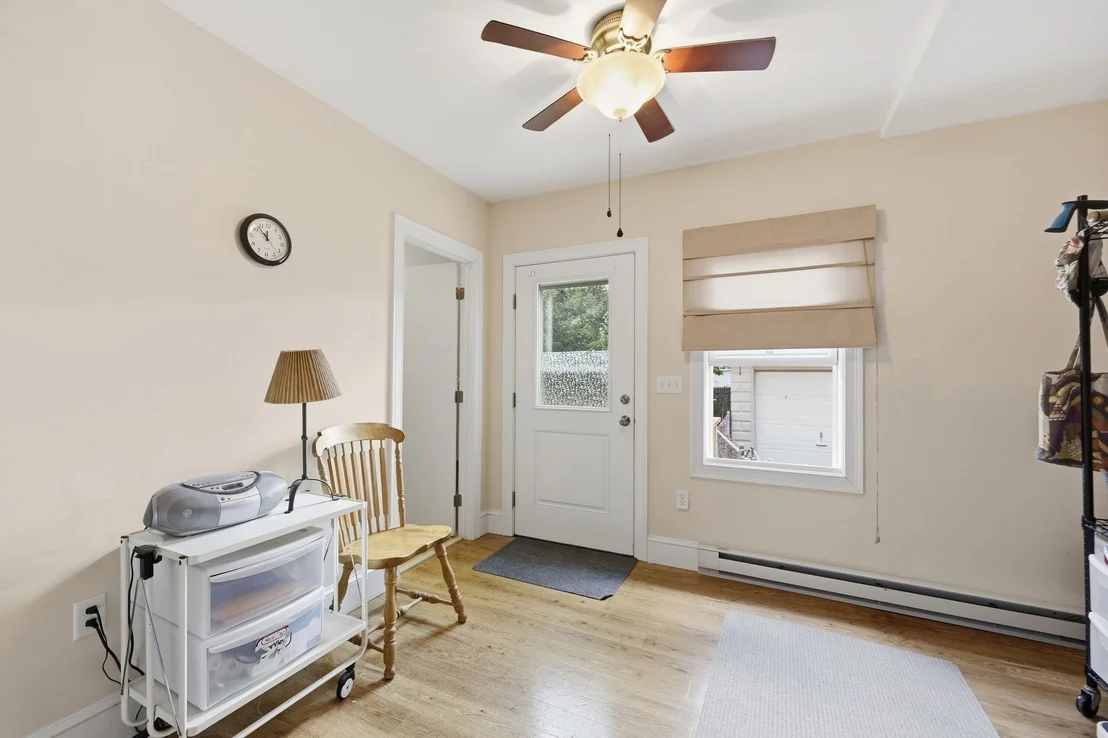 Photo of 35 Rimmon Ave