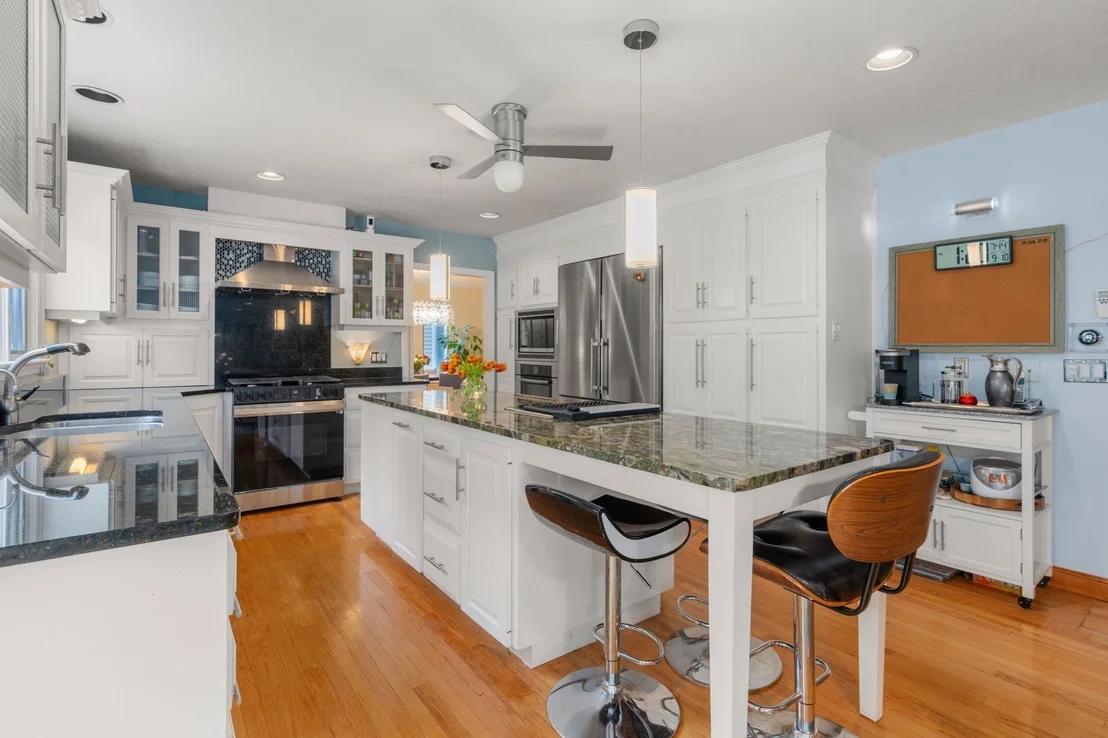 Photo of 40 Grand Hill Dr
