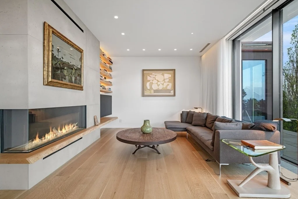 Photo of 20 Crowninshield Road