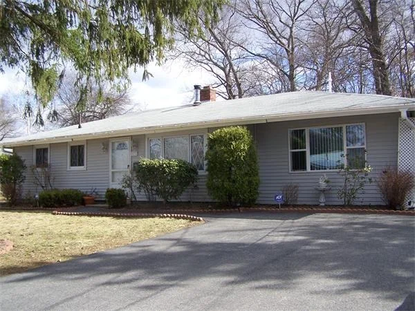 Photo of 27 Connell Ave