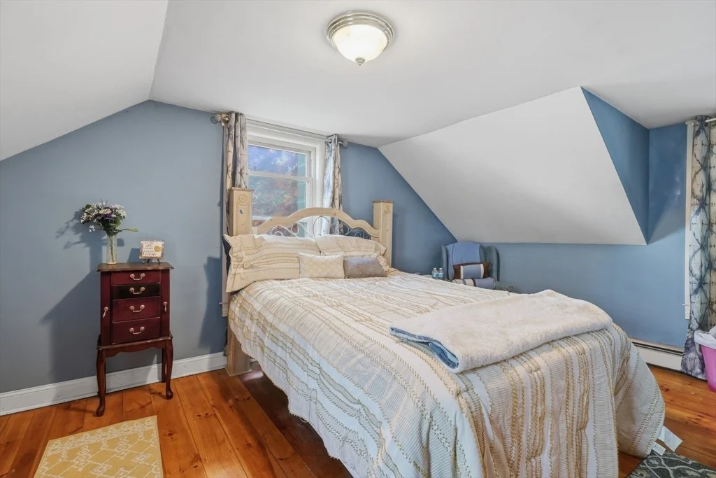 Photo of 3 Elm Street