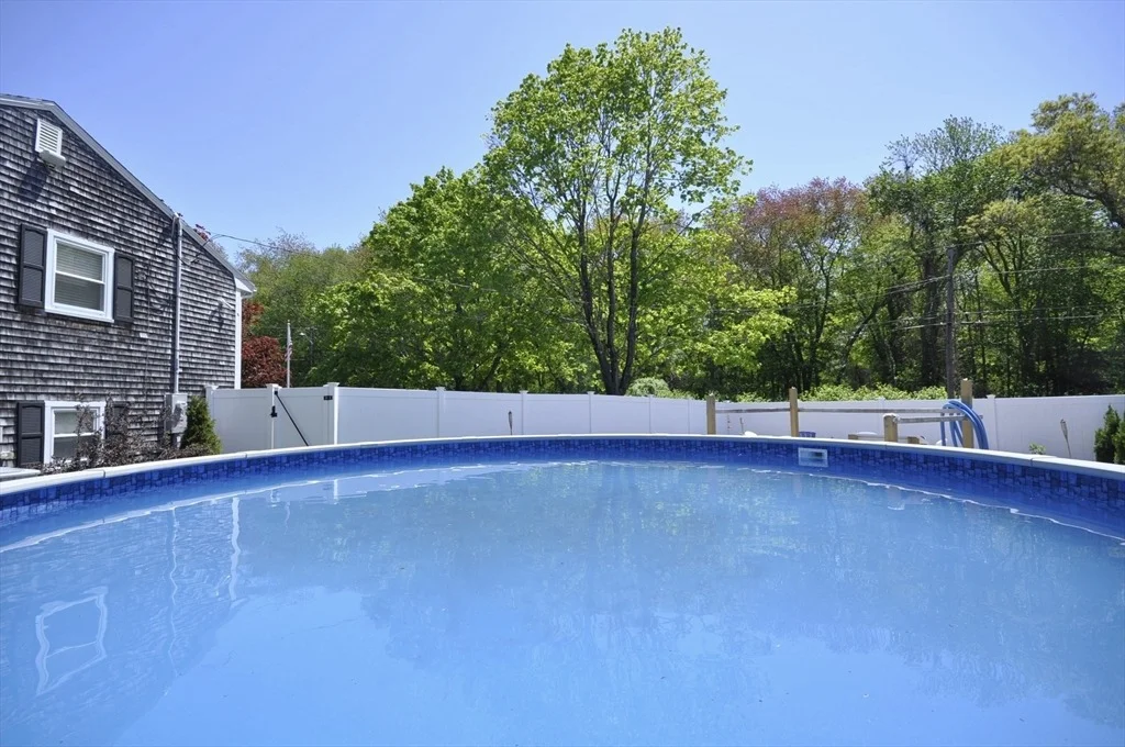Photo of 46 Bridle Rd