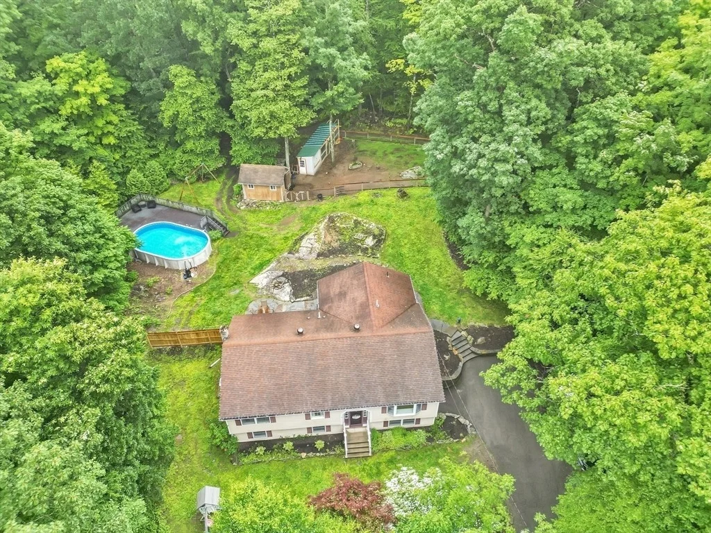 Photo of 63 Barton Ave