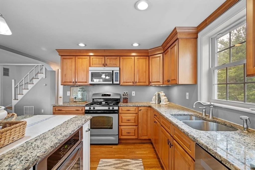 Photo of 24 Shortell Ave