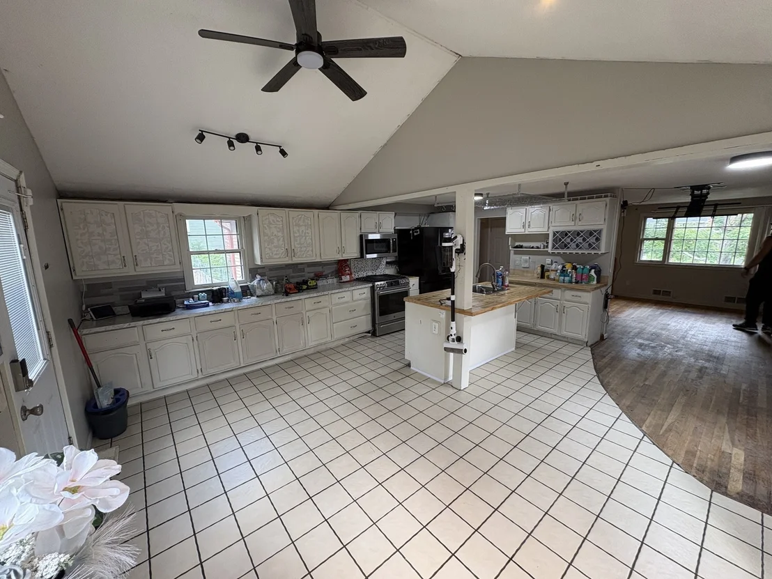 Photo of 50 Alice Rd