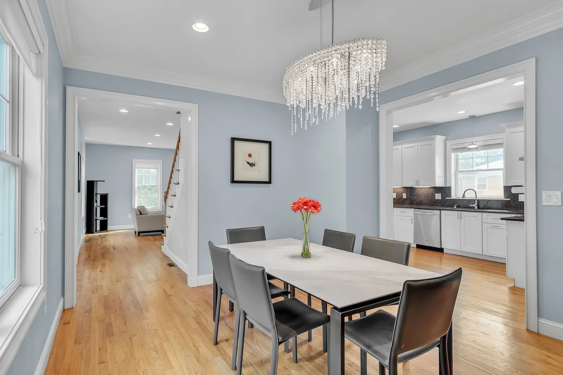 Photo of 39 Arcola St