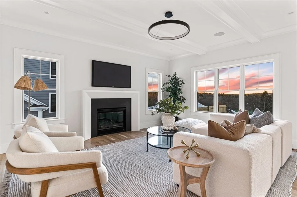 Photo of 123 Lawton Rd