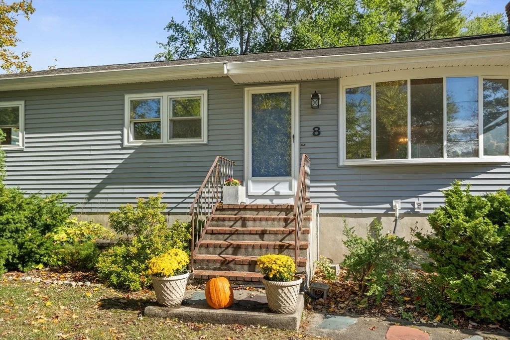 Photo of 8 Edsel Road