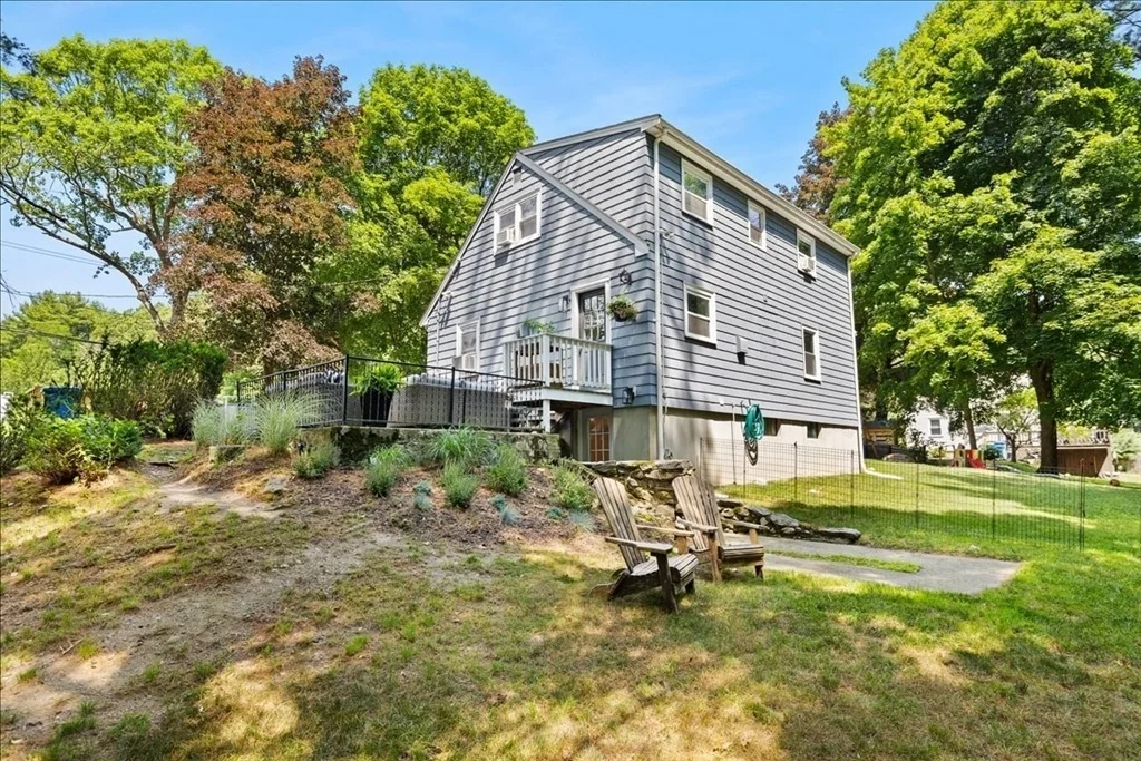 Photo of 30 Chestnut St