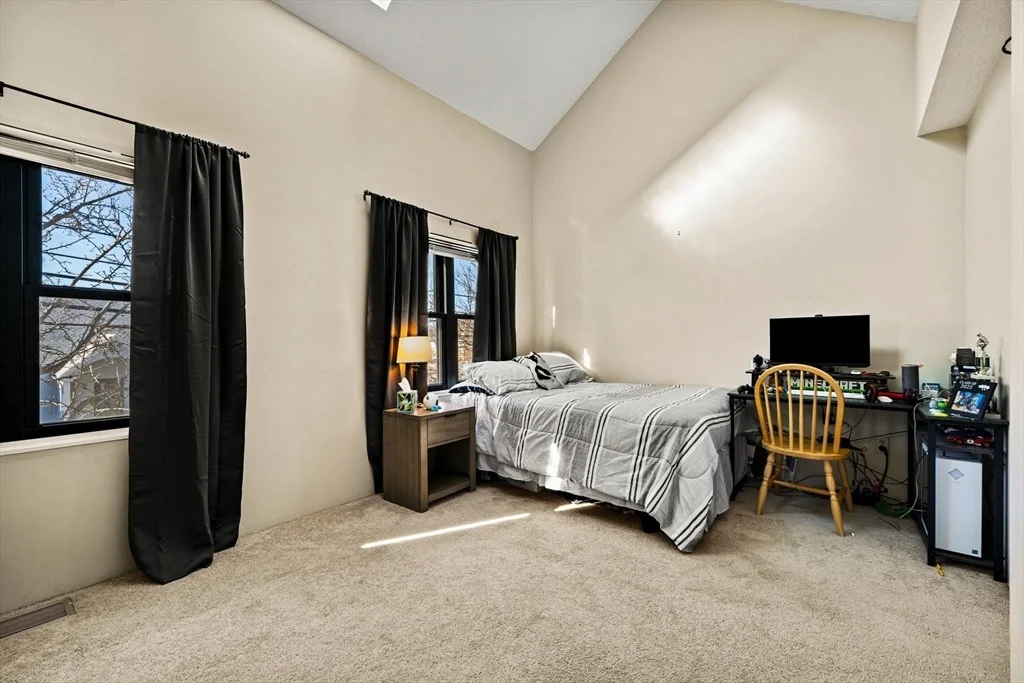 Photo of Unit 21 at 33 Maplewood Avenue