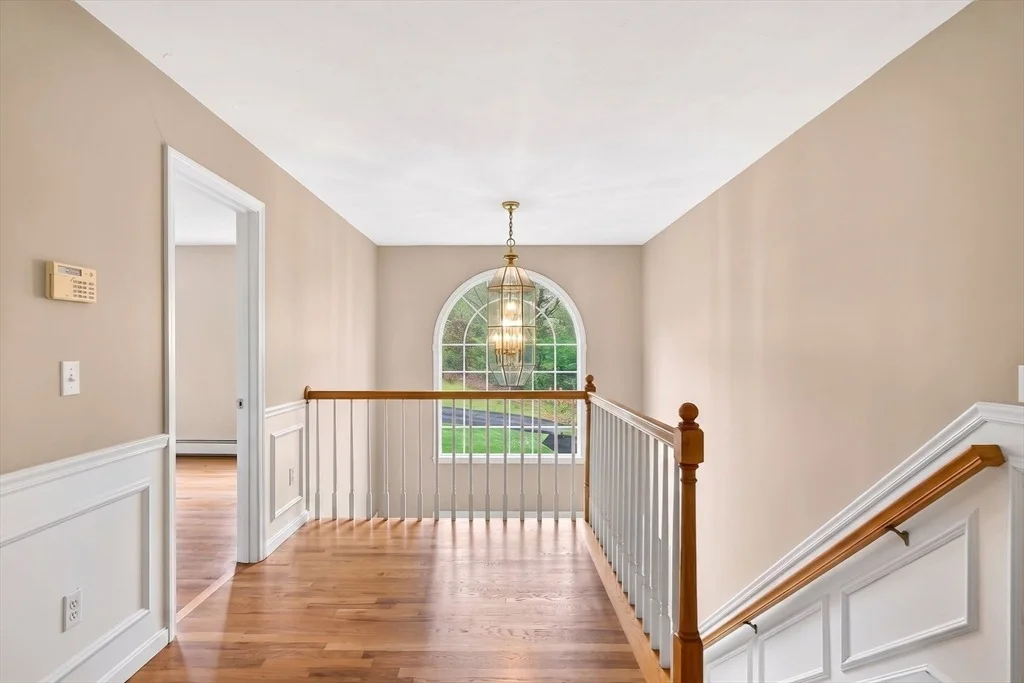 Photo of 8 Ridgewood Road