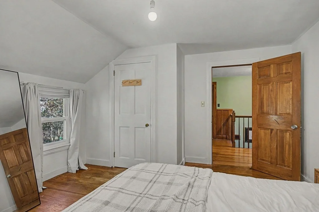 Photo of 66 Glendale St