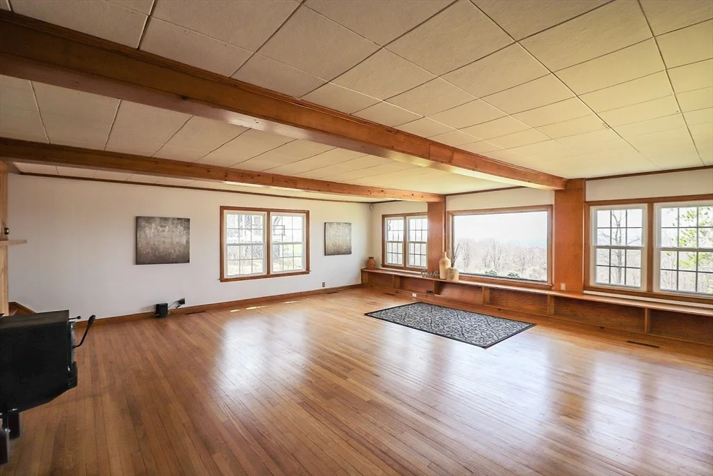 Photo of 787 Ridge Road