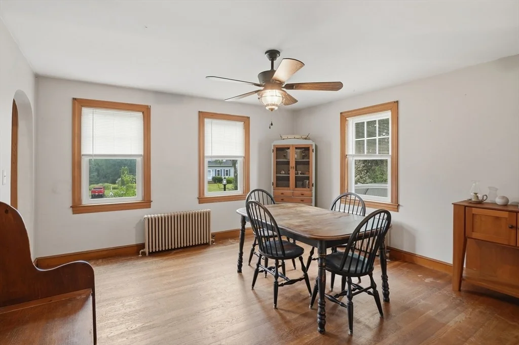 Photo of 158 Oakham Road