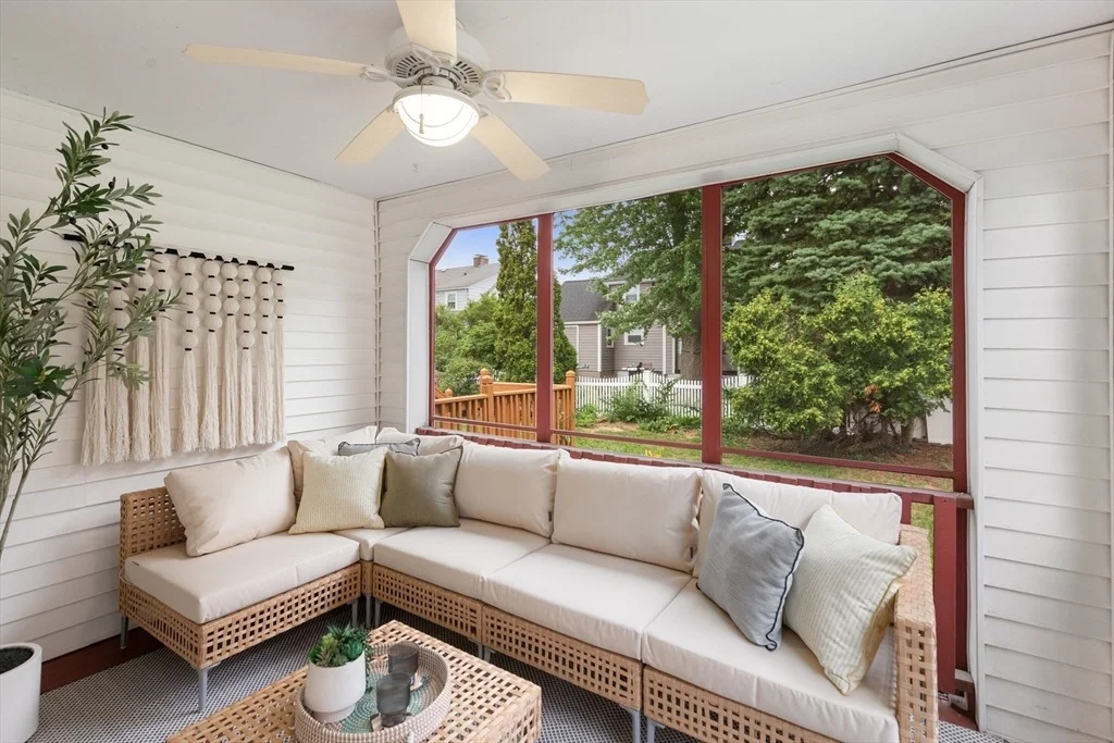 Photo of 19 Colonial Dr