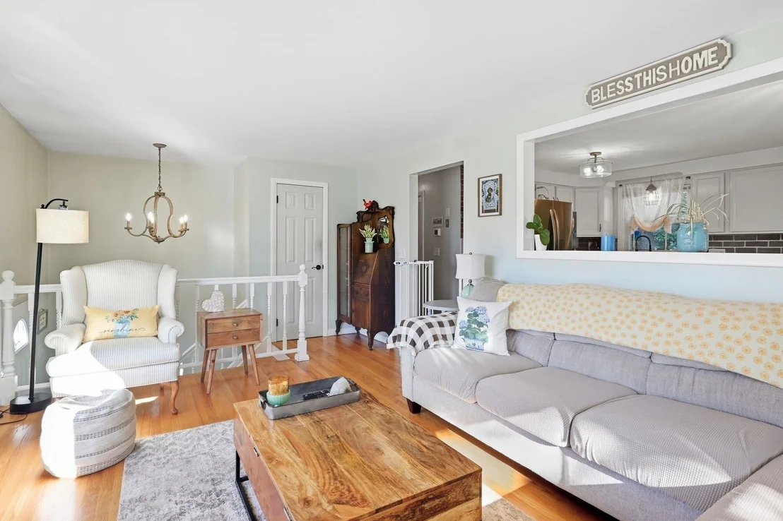Photo of 21 Circuit Ave