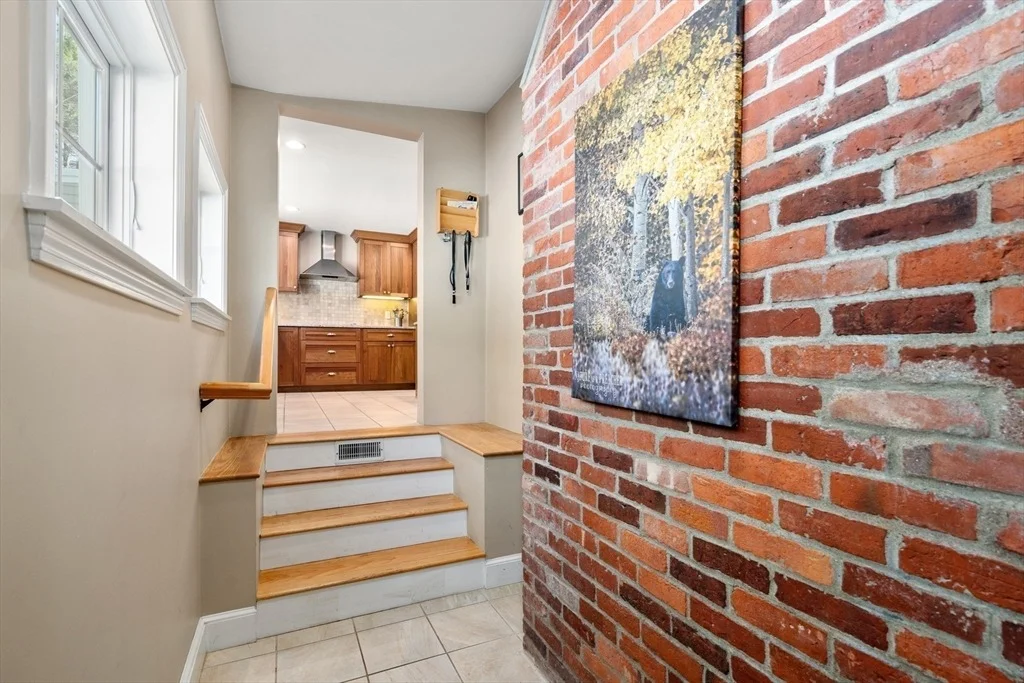 Photo of 87 Dutton Road