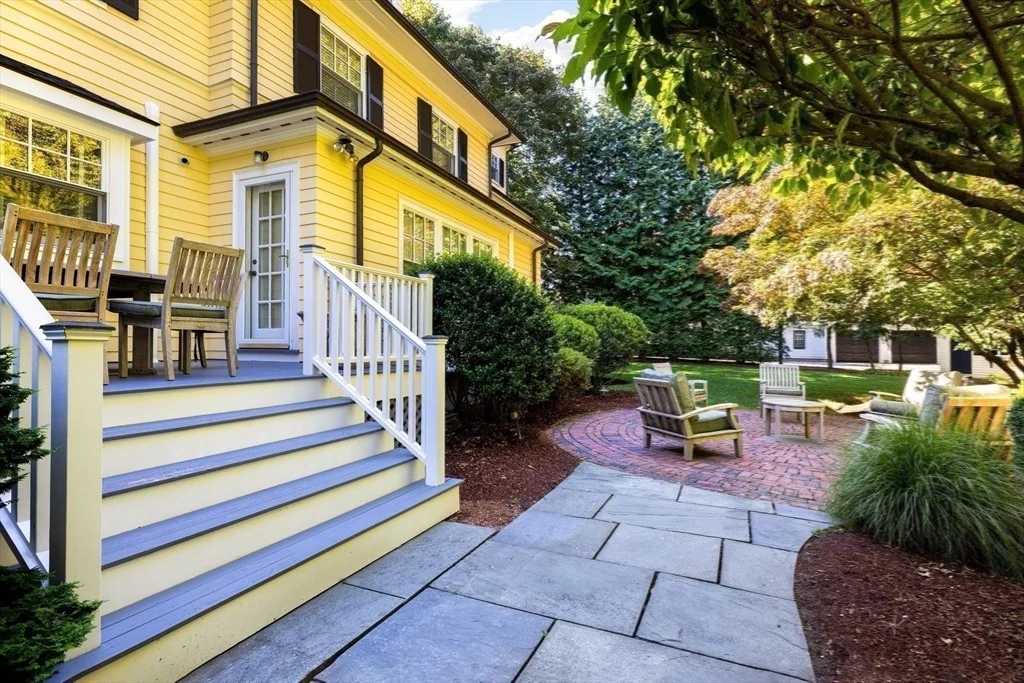 Photo of 11 Winthrop Road