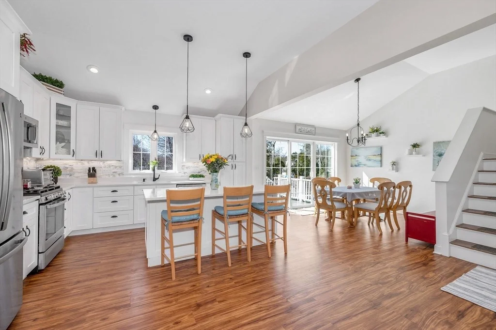 Photo of 24 Eaton Dr