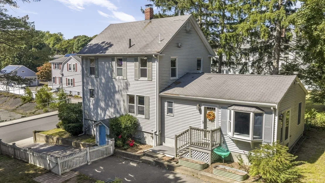 Photo of 17 Fairview Ave