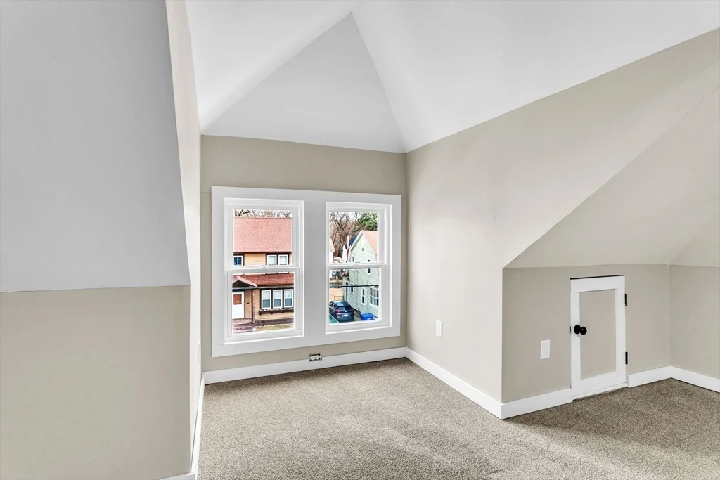 Photo of 124 Bristol St