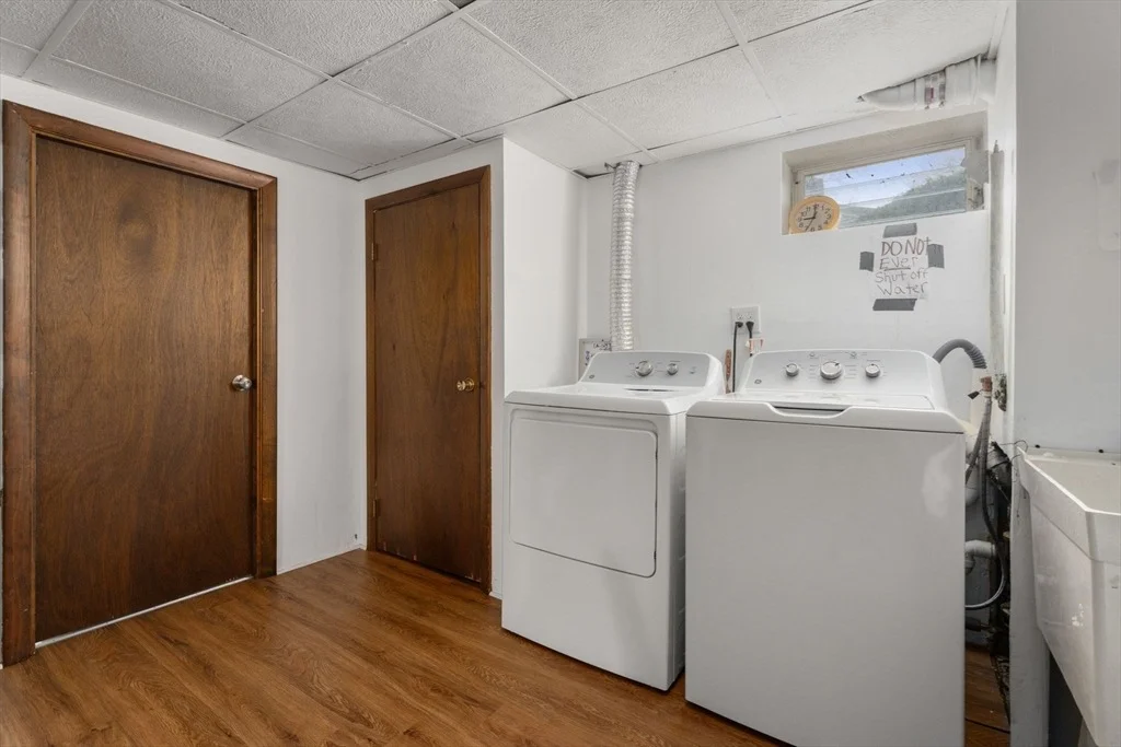 Photo of 6 Broadview Rd