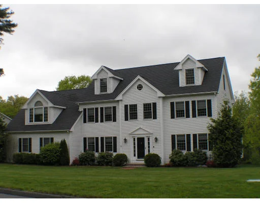 Photo of 7 Laura Lane