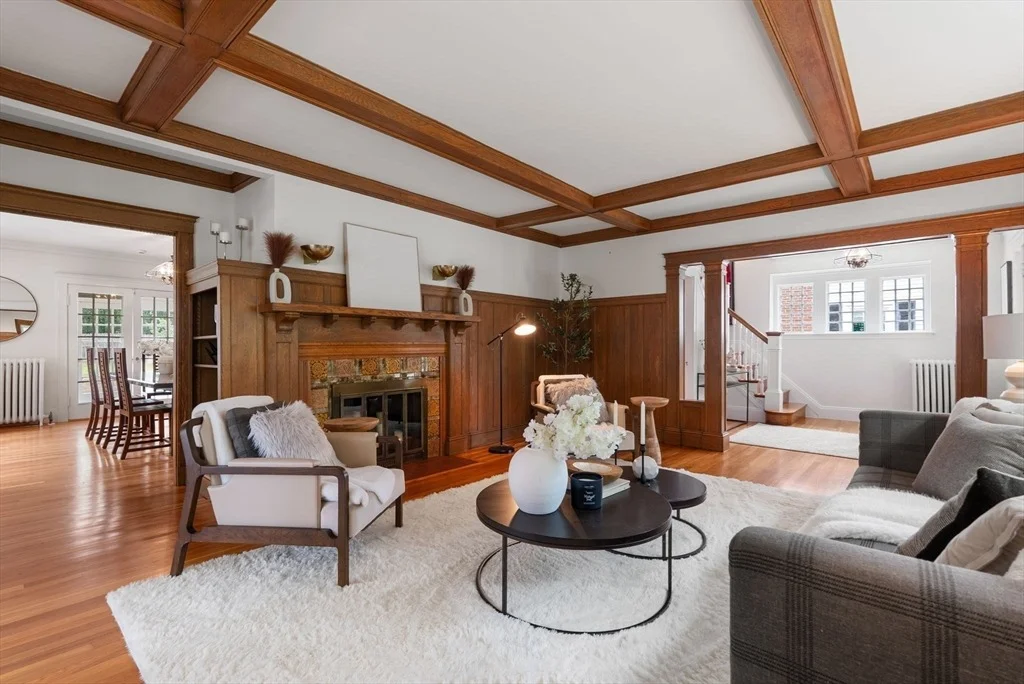Photo of 855 Commonwealth Ave