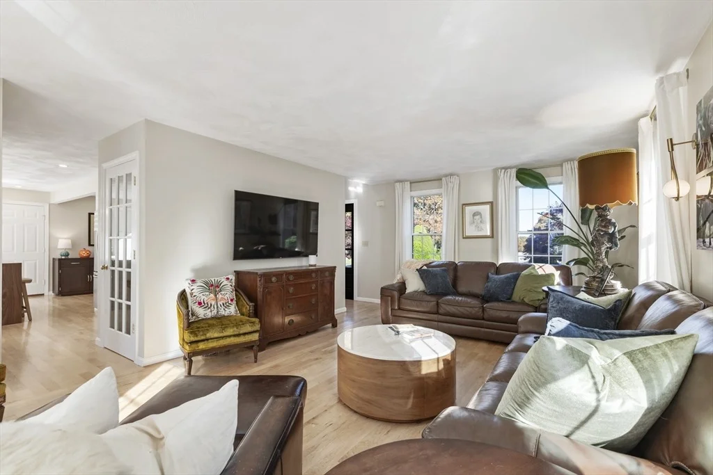 Photo of 45 Douglas Hill Way