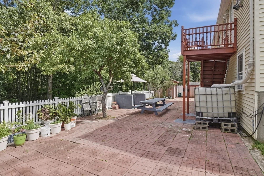 Photo of 30 Parsons Hill Dr