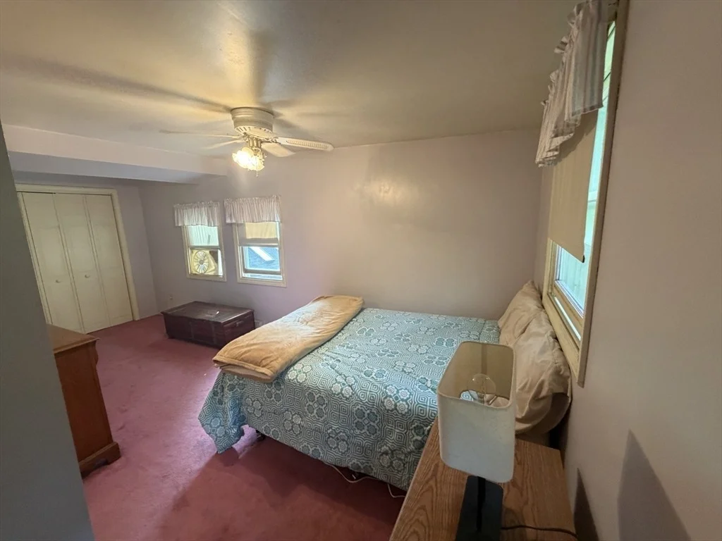 Photo of 32 River Rd