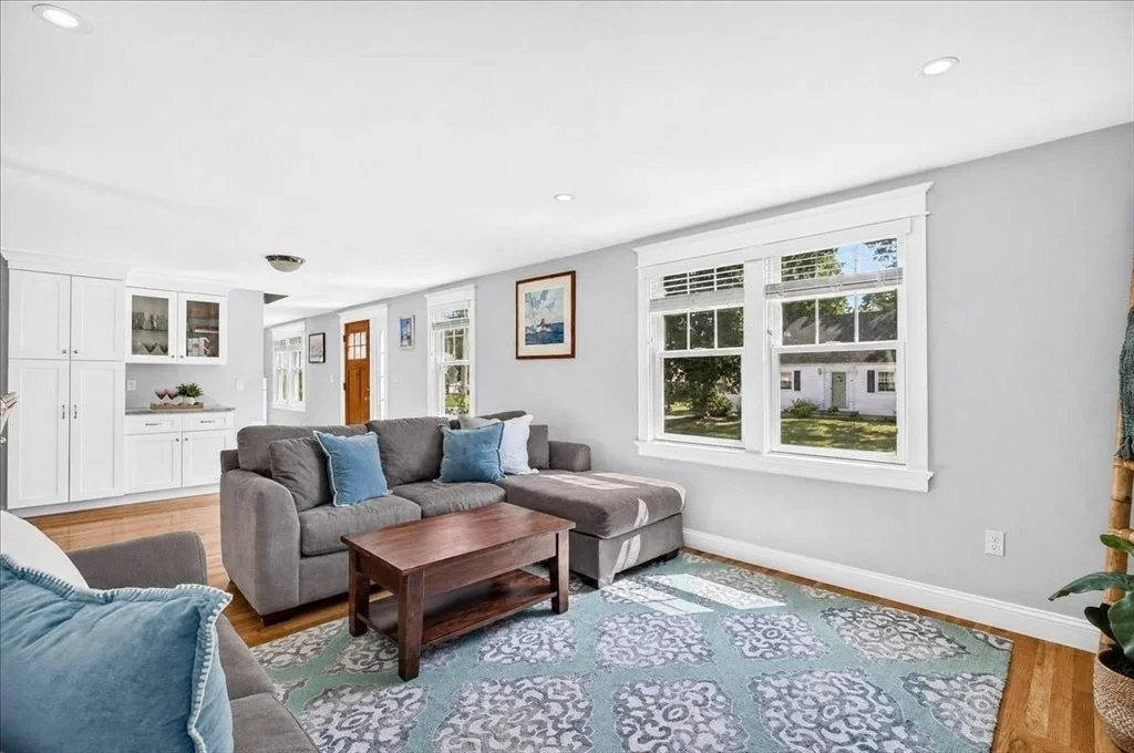 Photo of 49 Dana Rd