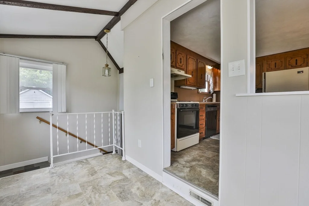Photo of 137 Central St