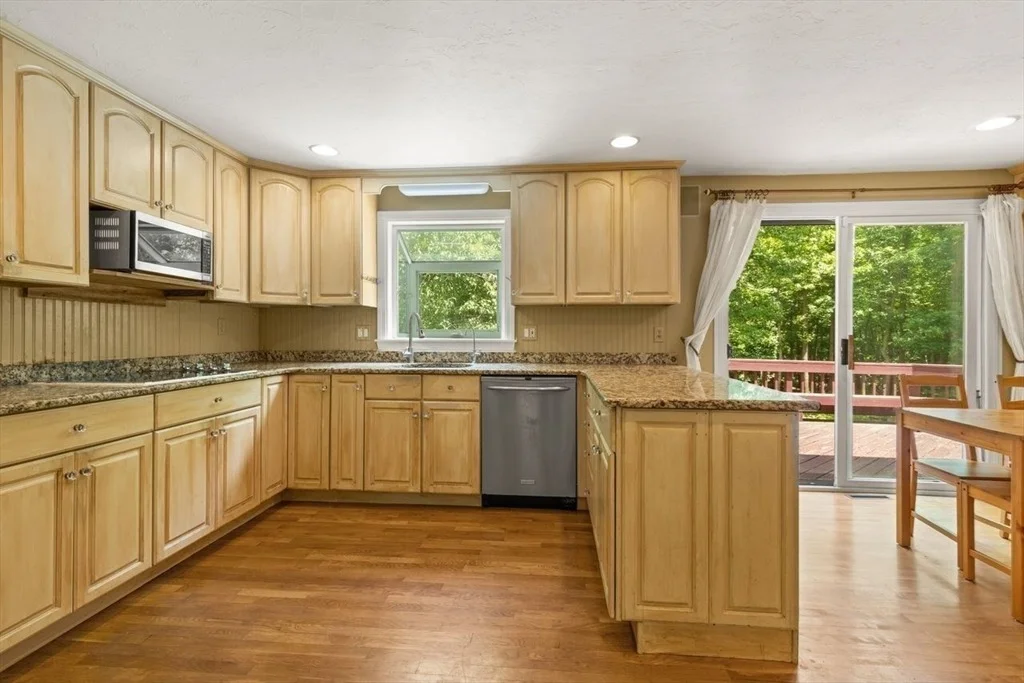 Photo of 35 Castle Dr
