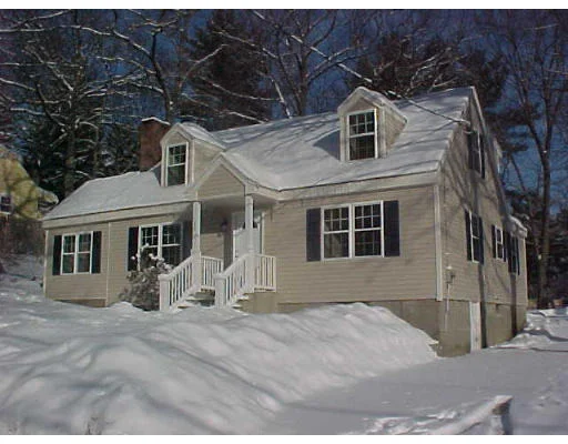 Photo of 30 Lawrence Rd