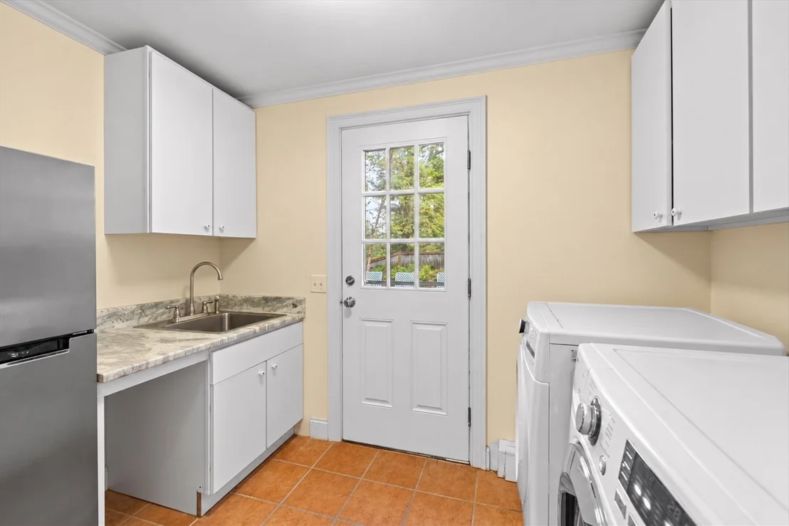 Photo of 34 Sunset Rd